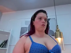 MichelleLow  live sex cam