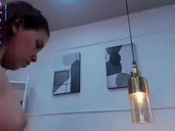 MichelleLow  live sex cam