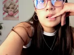 Rouse_red  live sex cam