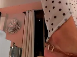 GiannaWatson  live sex cam