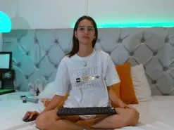 Melody-Mansson  live sex cam