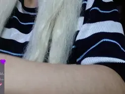 MidoriQuinn  live sex cam