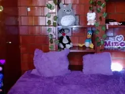 MidoriQuinn  live sex cam