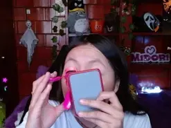 MidoriQuinn  live sex cam