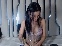 Yara_Shine69  live sex cam