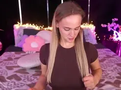 LylaYeess  live sex cam