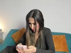 Victoria_jhones  live sex cam