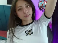 Bonny_wish1  live sex cam