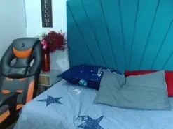 Bonny_wish1  live sex cam