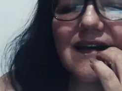 Lindssay_x  live sex cam