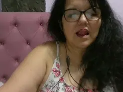 Lindssay_x  live sex cam