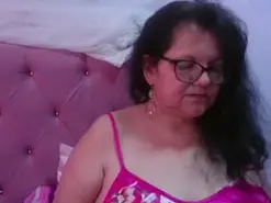 Lindssay_x  live sex cam