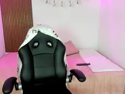 Mila_quinn  live sex cam