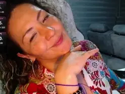 Amanda_bella  live sex cam