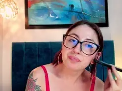 EmilyWatson  live sex cam