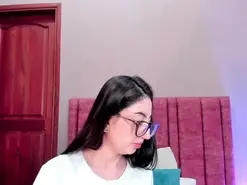 EmilyWatson  live sex cam