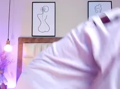 EmilyWatson  live sex cam