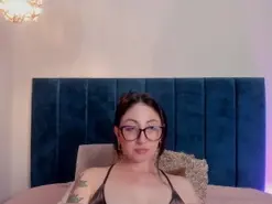 EmilyWatson  live sex cam