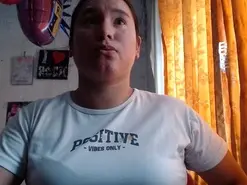 Maggietaylor  live sex cam