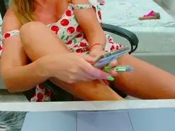EveLove33  live sex cam