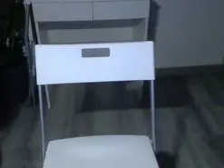 Awesomewoman  live sex cam