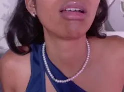 Taty_miller  live sex cam