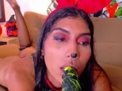 Taty_miller  live sex cam