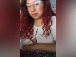 ScarletBloom  live sex cam