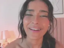 GahiaBelucci  live sex cam