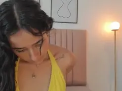 GahiaBelucci  live sex cam