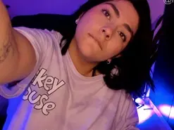 Lucy26_  live sex cam