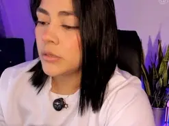 Lucy26_  live sex cam