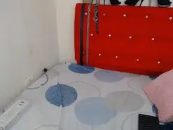Latinahotboddy  live sex cam