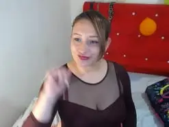 Latinahotboddy  live sex cam