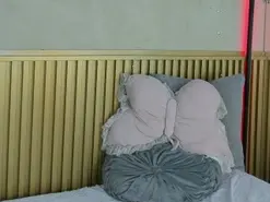 Valentina_Mdz  live sex cam