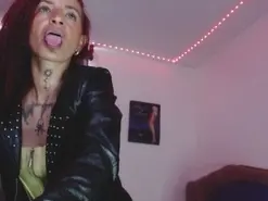 Ninadesire1102  live sex cam