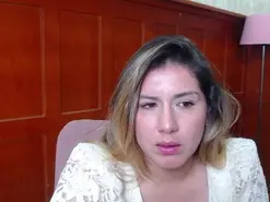 Alessia_Bellini  live sex cam