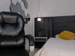 RebeccaHudson  live sex cam