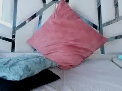 Hanny_Watson  live sex cam