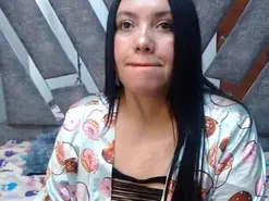Sheiladivinecl2  live sex cam