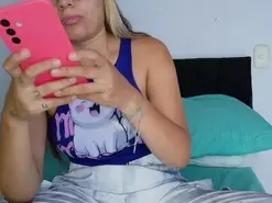 Anto_fox  live sex cam