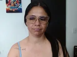 Selenaferri  live sex cam