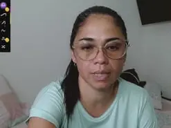 Selenaferri  live sex cam