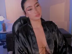 MaddisonLowe  live sex cam