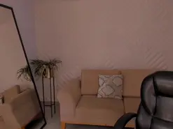 MaddisonLowe  live sex cam