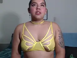 Agata_c  live sex cam