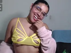 Agata_c  live sex cam