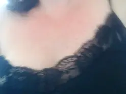 Llara  live sex cam