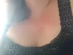 Llara  live sex cam