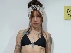 Sarai18_  live sex cam